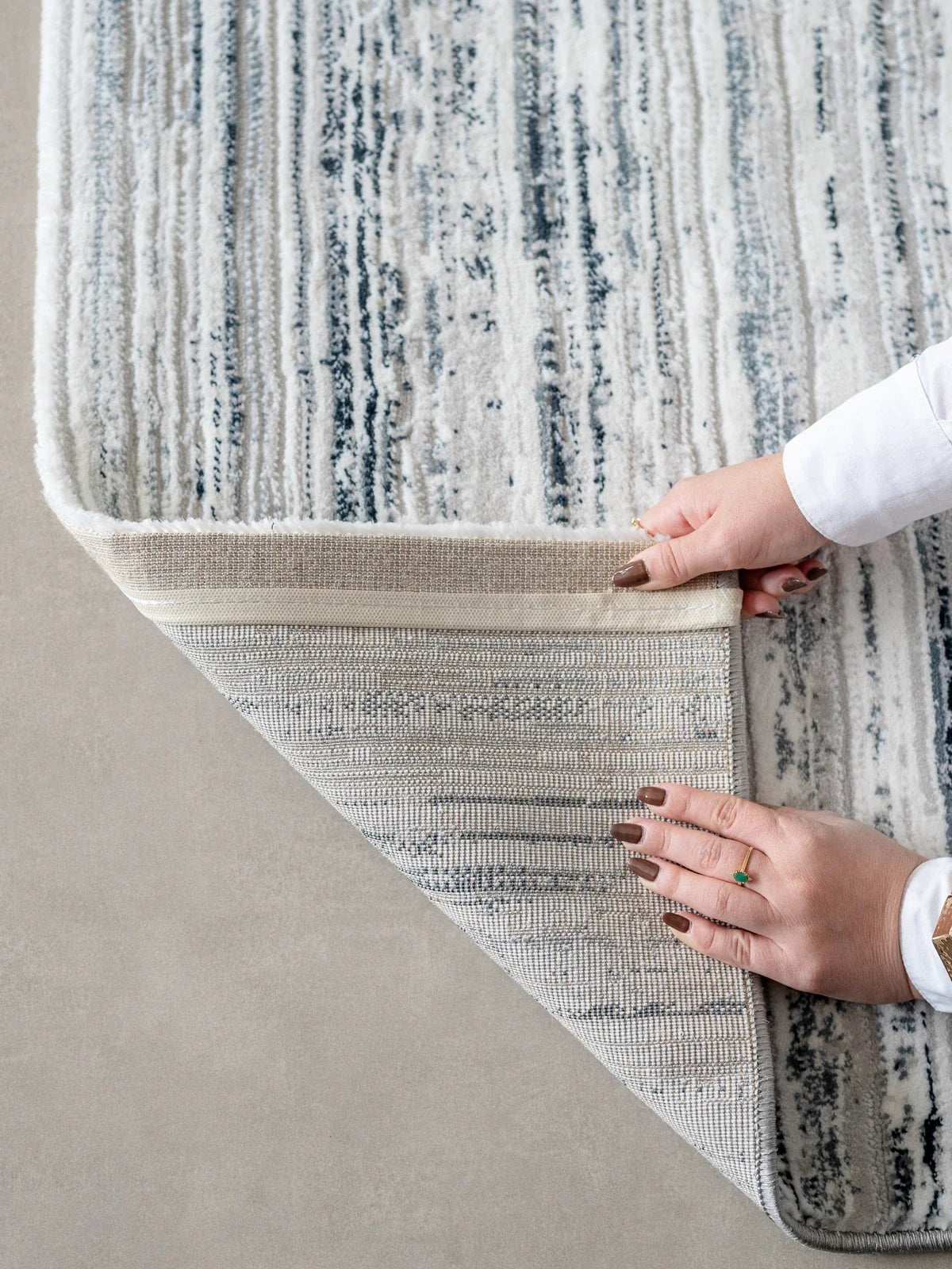 Tapete Turco Listrado New Bari Azul Com Off White
