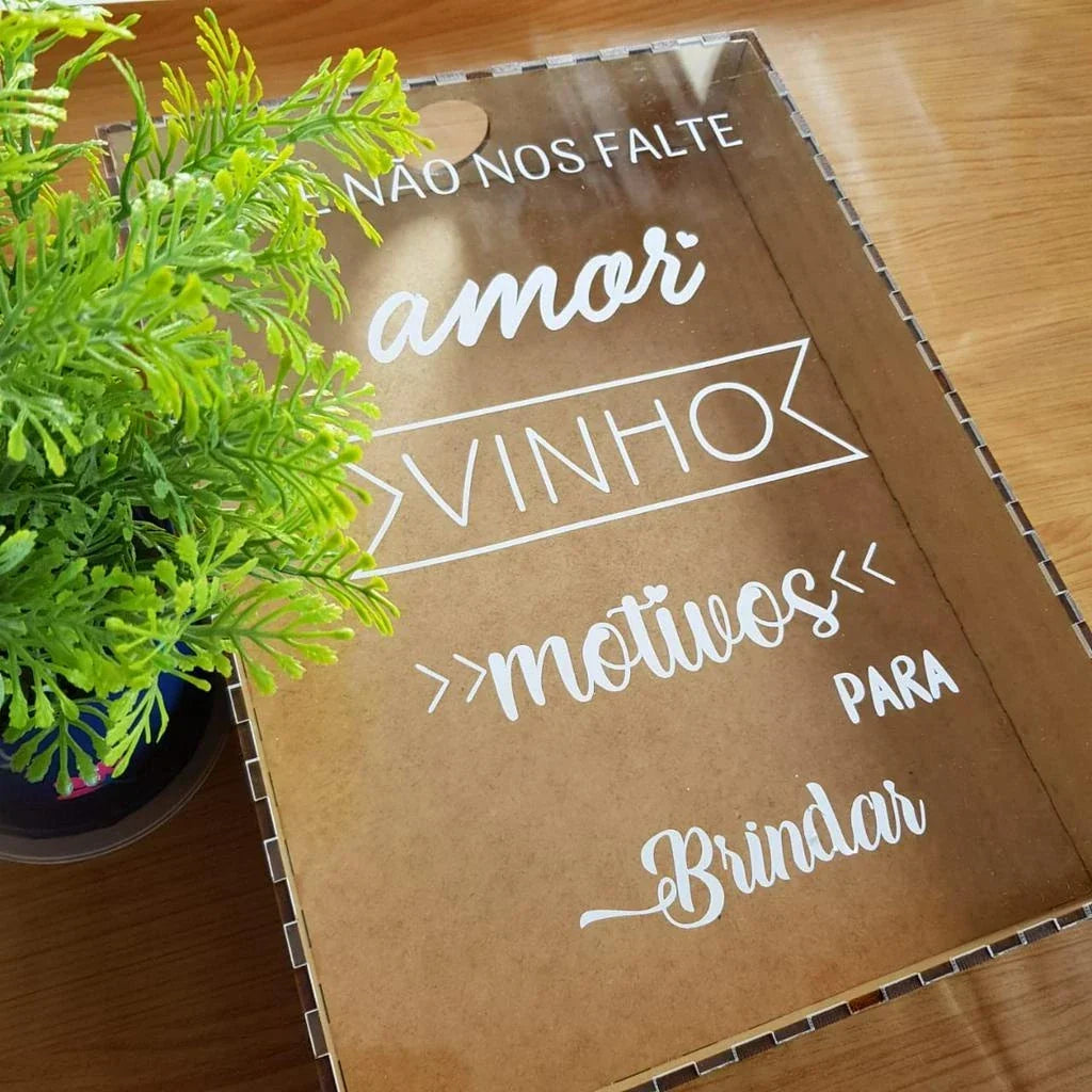 Quadro de MDF Porta Rolha de Vinhos Mega Certo