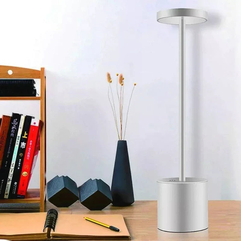 Luminária Abajur de Mesa Recarregável Sem Fio Decorativo Mega Certo