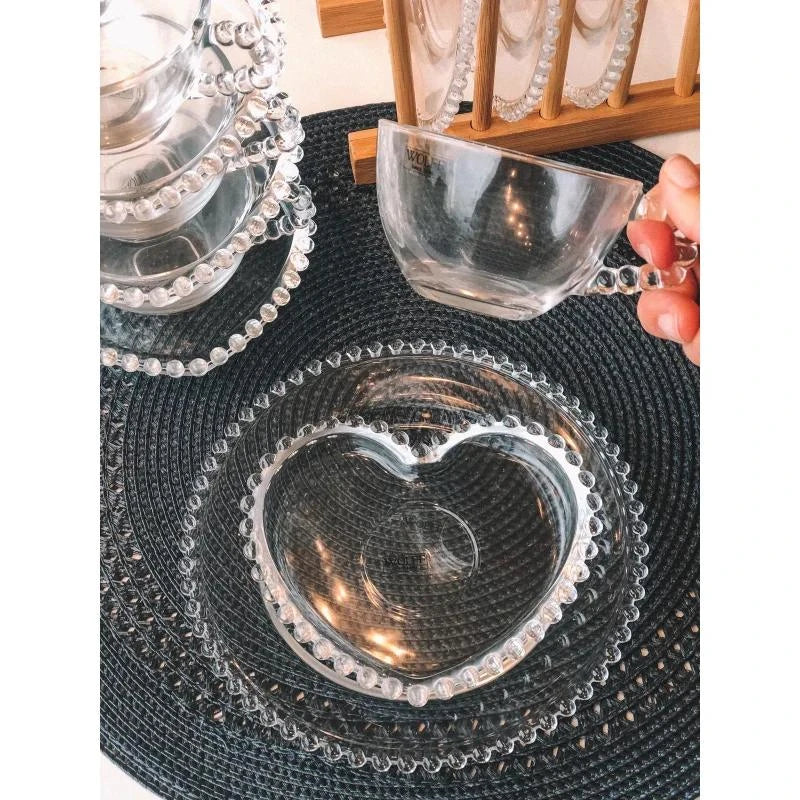 Combo 4 Pratos Sobremesa 20 cm + 4 Xícaras com Pires Coração 180 ml Pearl Bolinha Wolff Transparente