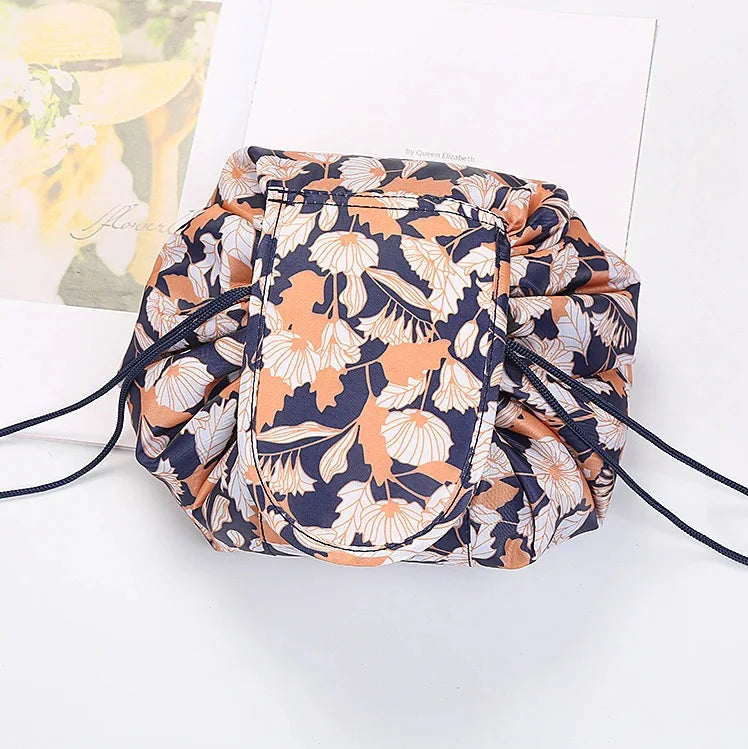 Bolsa de Maquiagem Necessaire com Fechamento de Cordinha GlamBag Mega Certo