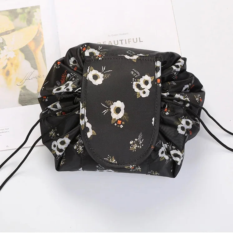 Bolsa de Maquiagem Necessaire com Fechamento de Cordinha GlamBag Mega Certo