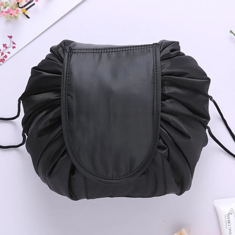 Bolsa de Maquiagem Necessaire com Fechamento de Cordinha GlamBag Mega Certo